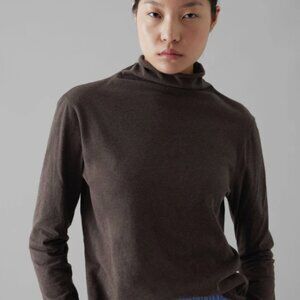 NWT Toast High Neck Cotton Tee sz M